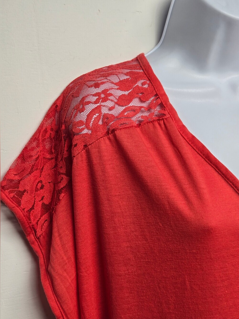 Rouge Collection Vintage Pullover Top 4X Slinky Stretch Knit V Lace  V Neck - Picture 2 of 5